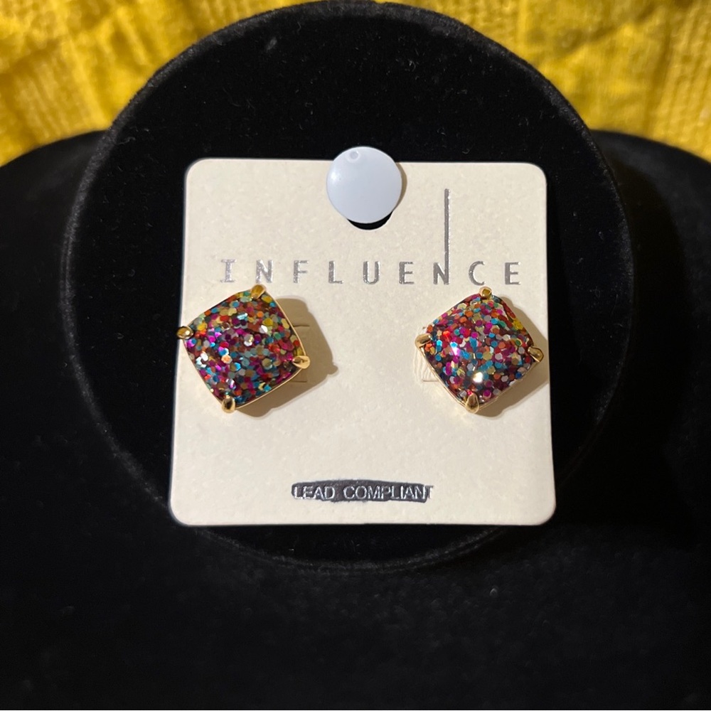 Women’s INFLUENCE Confetti Square Earrings NWT